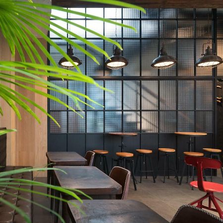 Black House Yilan Exterior photo