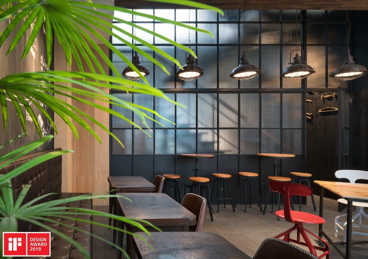 Black House Yilan Exterior photo