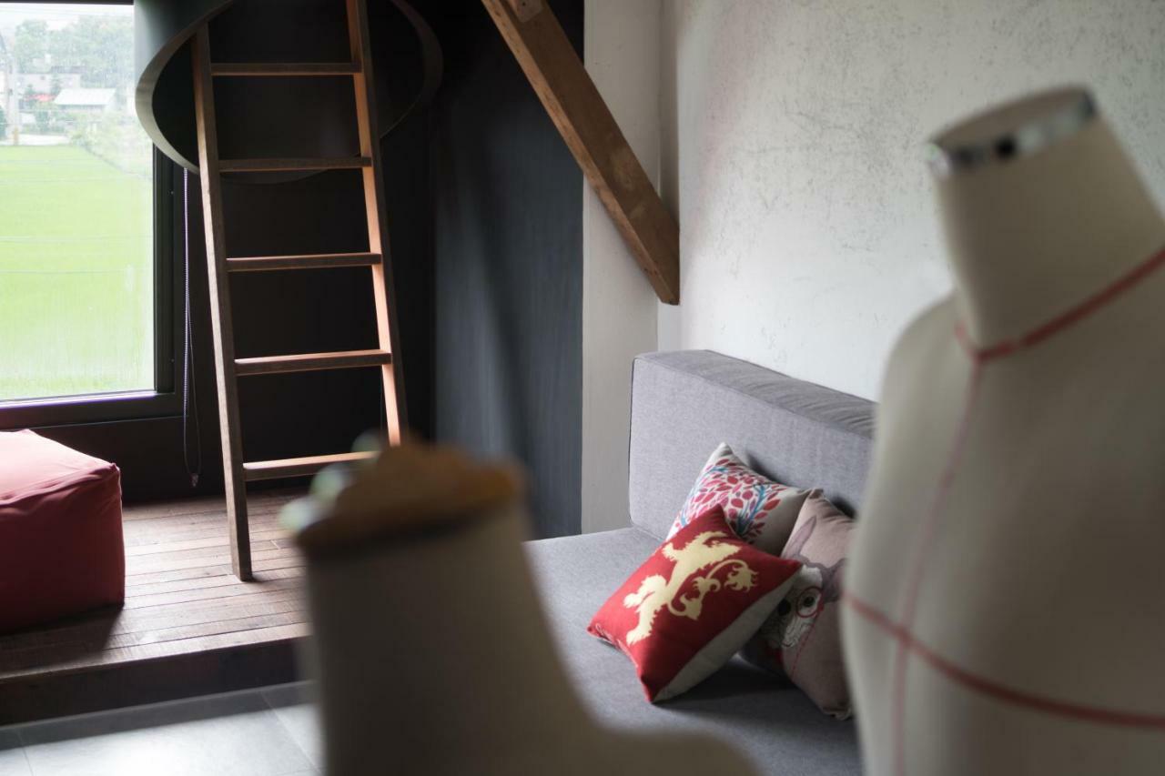 Black House Yilan Exterior photo