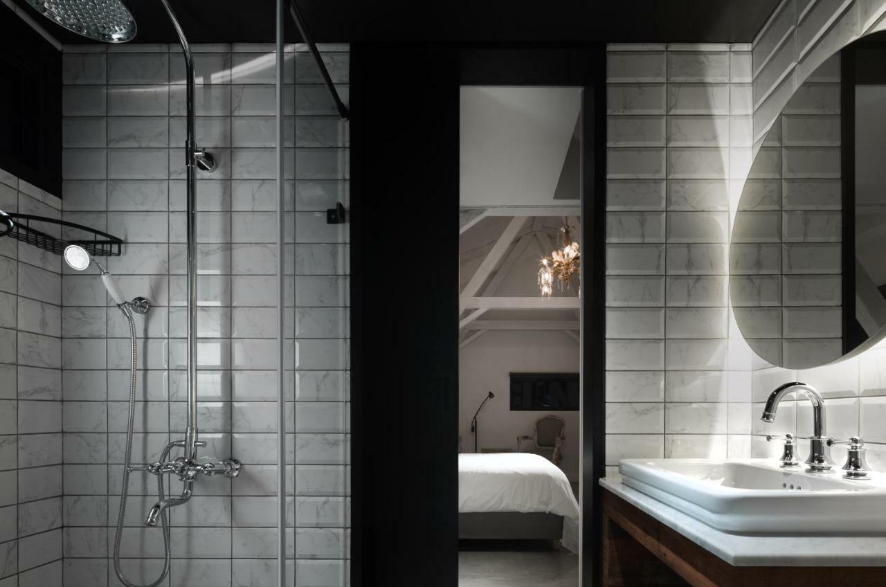 Black House Yilan Exterior photo